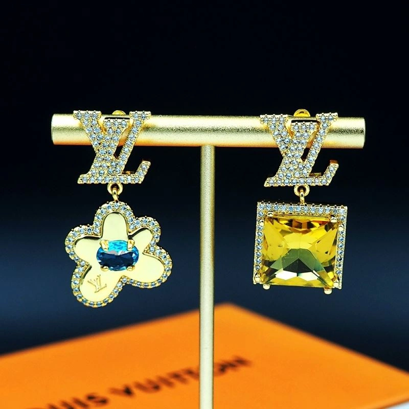 ZipUp Louis Vuitton Earrings 250139