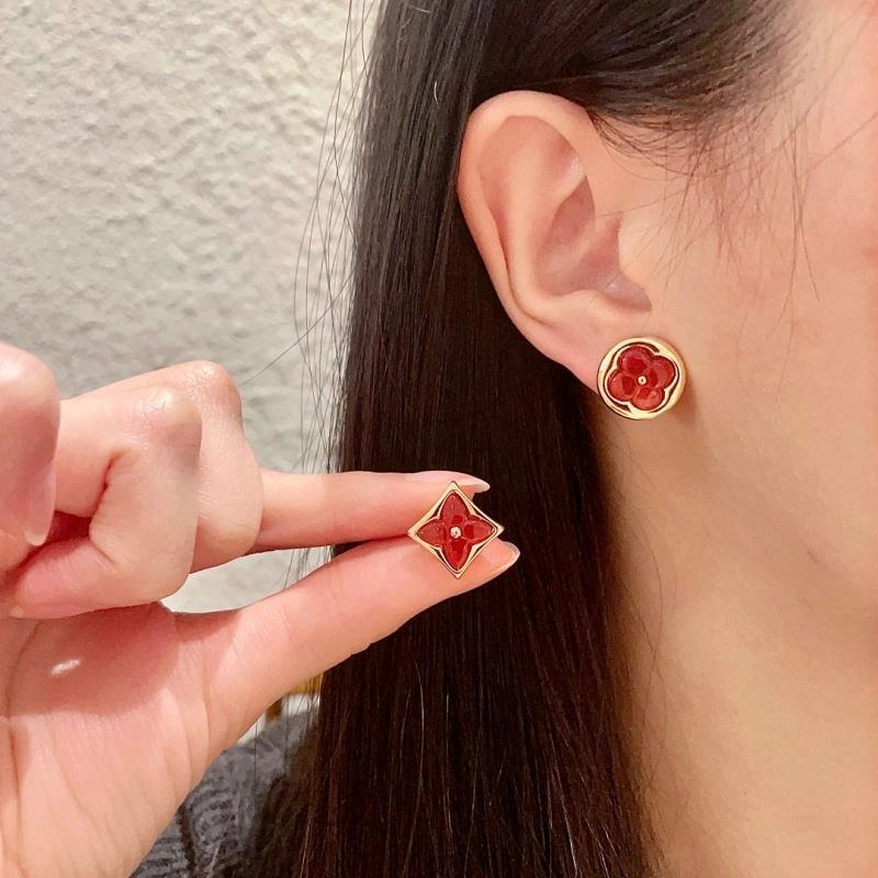 Tailored Louis Vuitton Earrings 250089
