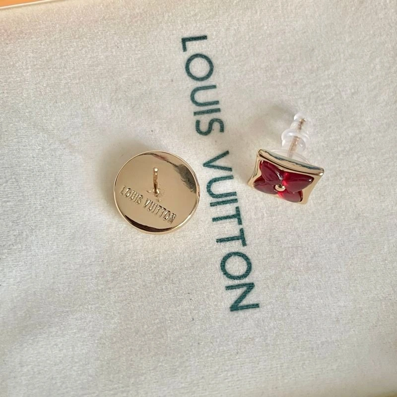 Tailored Louis Vuitton Earrings 250089