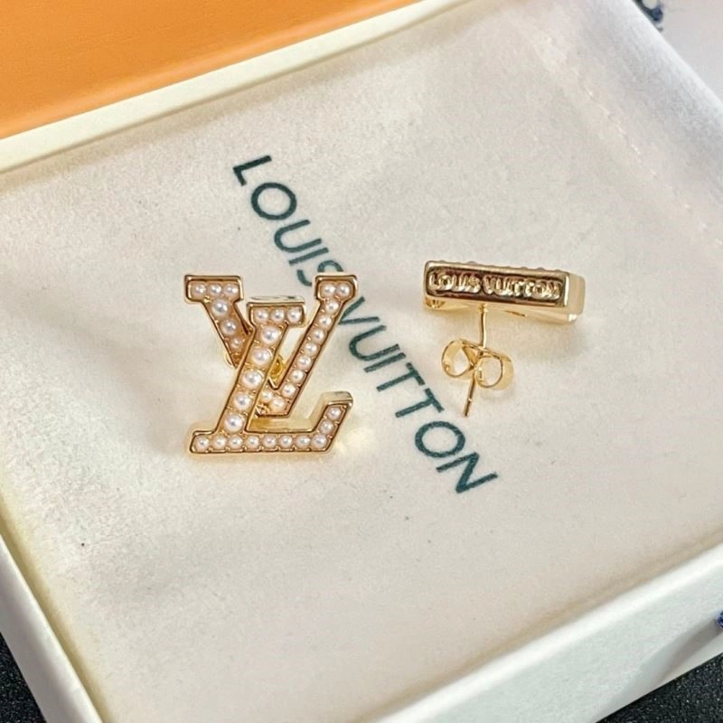 Minimalist Louis Vuitton Earrings 249826
