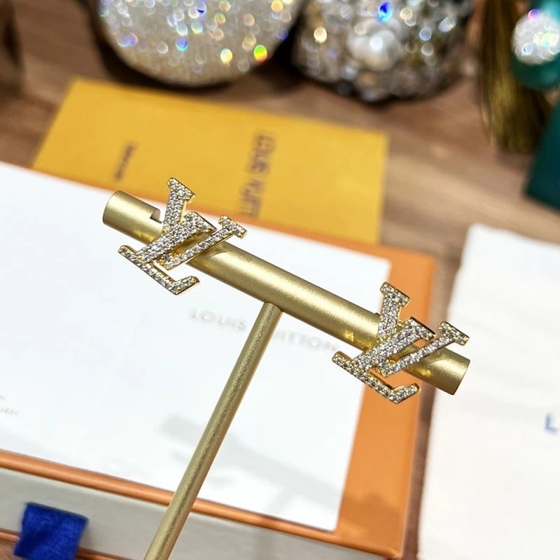 Bright Louis Vuitton Earrings 249804
