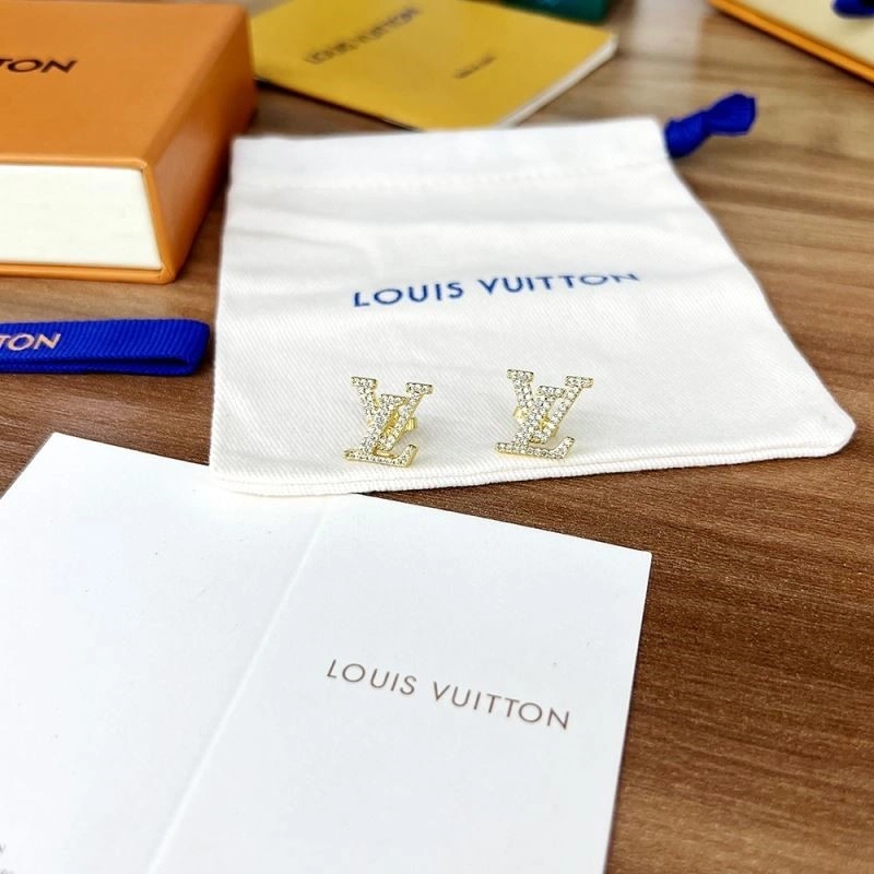 Bright Louis Vuitton Earrings 249804