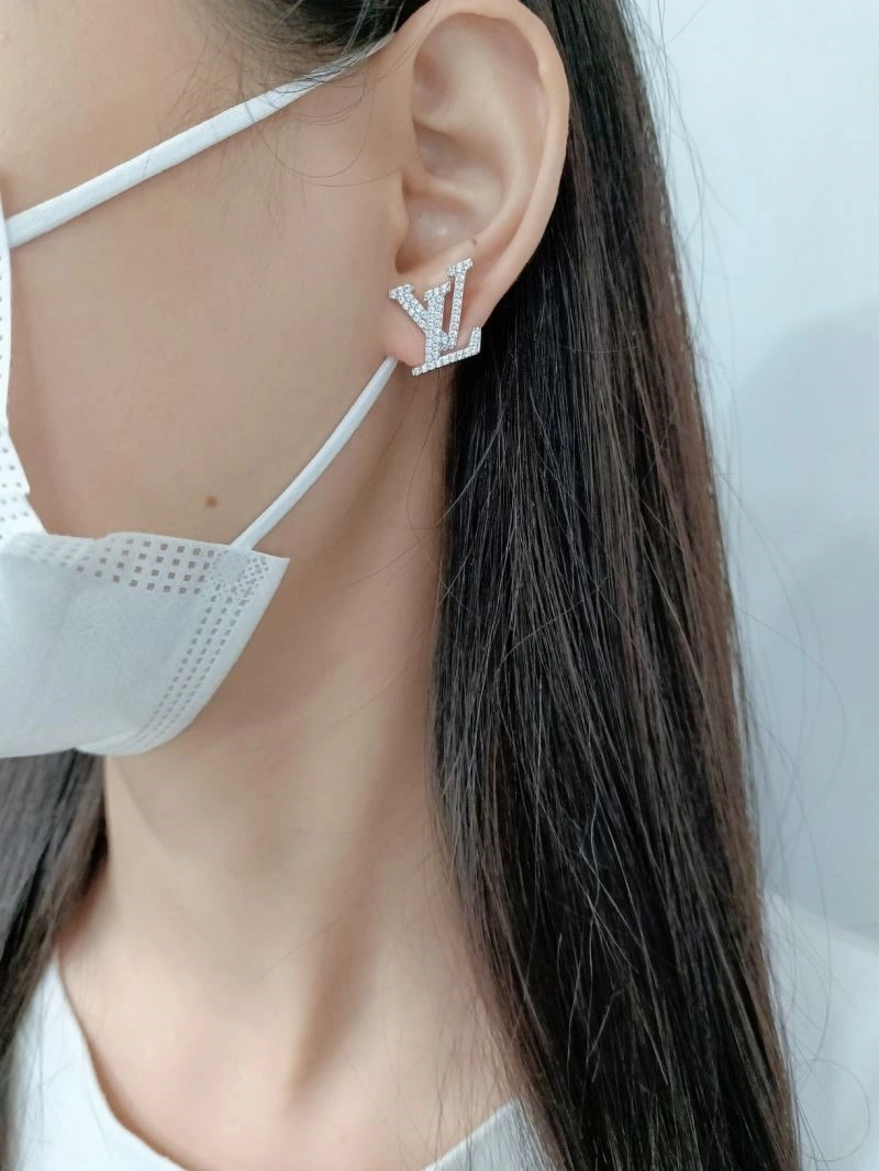 Louis Vuitton Earrings Youthful 249810