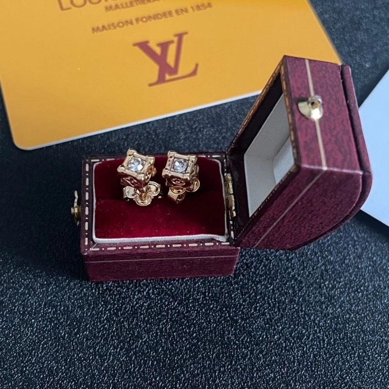 Cozy Louis Vuitton Earrings 249819