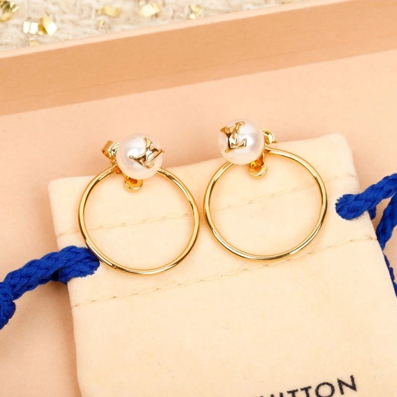 Louis Vuitton Earrings Classic 249803
