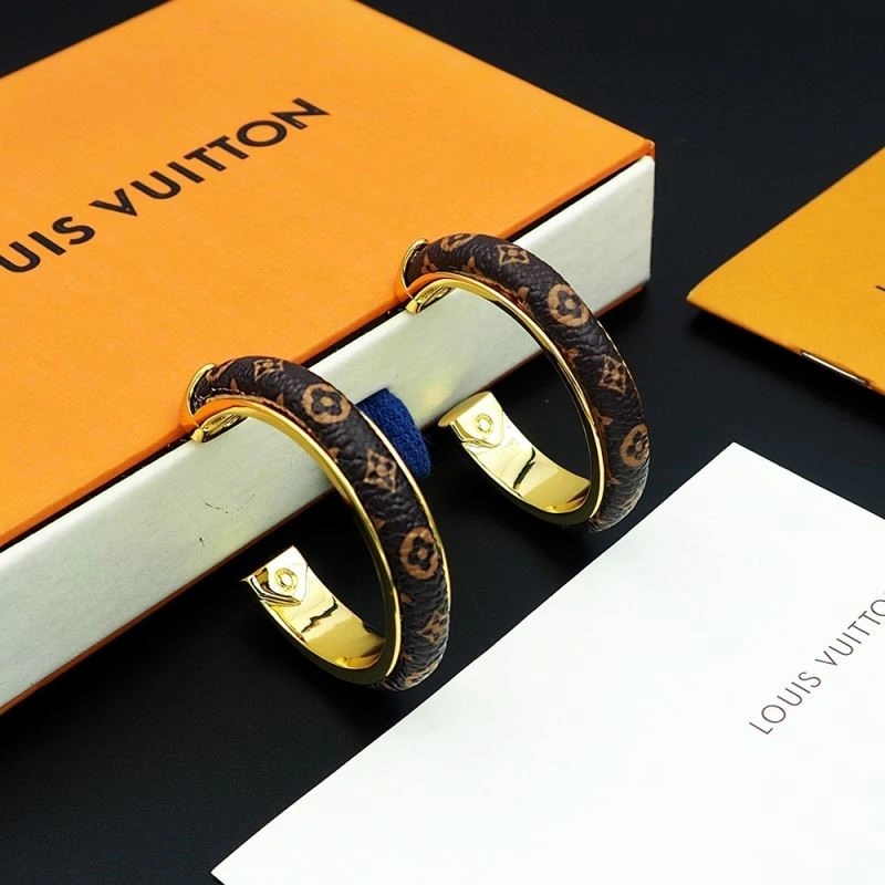 Breathable Louis Vuitton Earrings 249492
