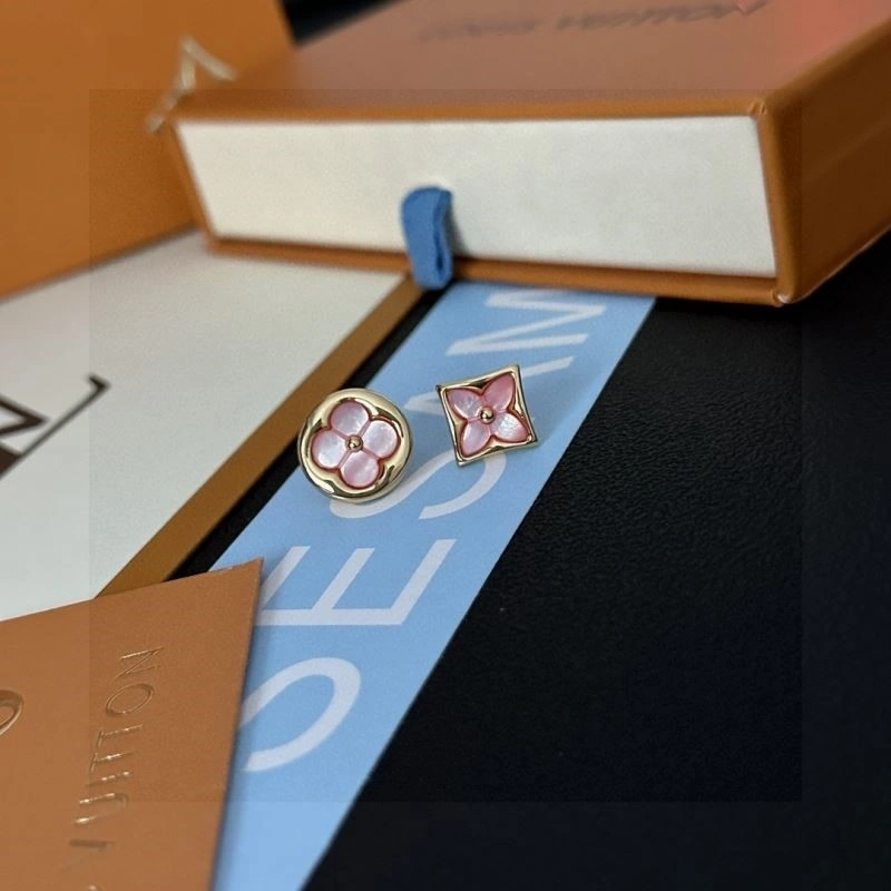 Louis Vuitton Earrings Classic 249477