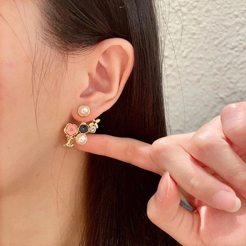 Premium Louis Vuitton Earrings 249493