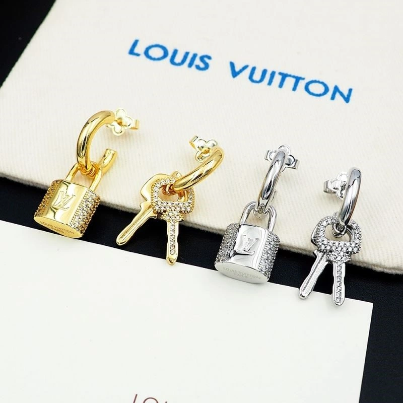 UrbanChic Louis Vuitton Earrings 249475