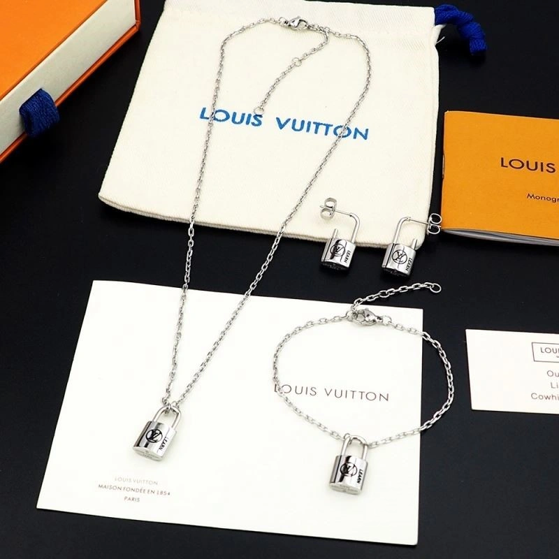 Louis Vuitton Earrings Flexible 249482