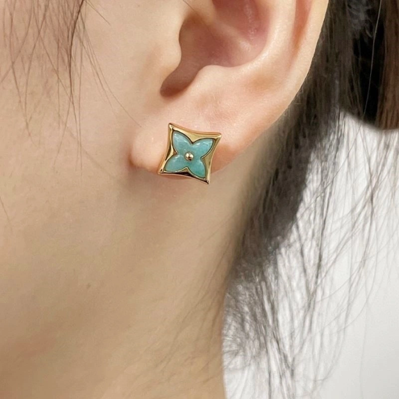 Stylish Louis Vuitton Earrings 249466
