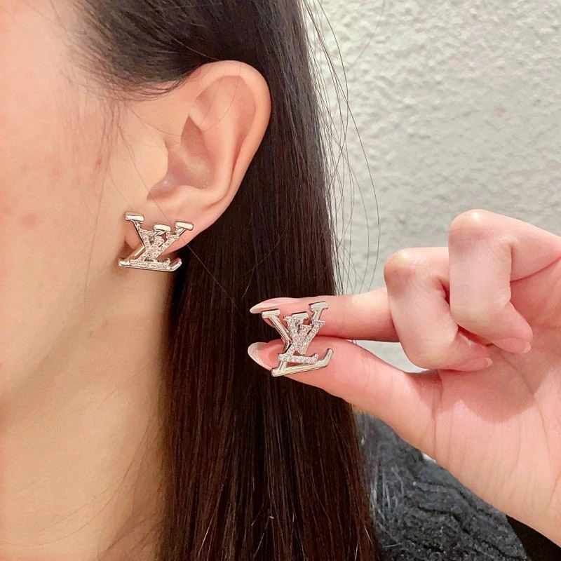 Louis Vuitton Earrings Contemporary 249450