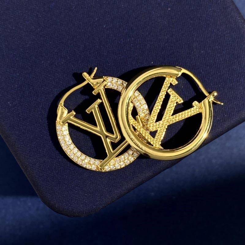 Lightweight Louis Vuitton Earrings 249443
