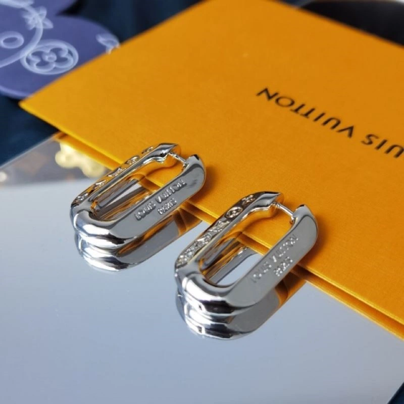DailyWear Louis Vuitton Earrings 249427