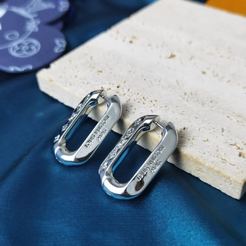 DailyWear Louis Vuitton Earrings 249427