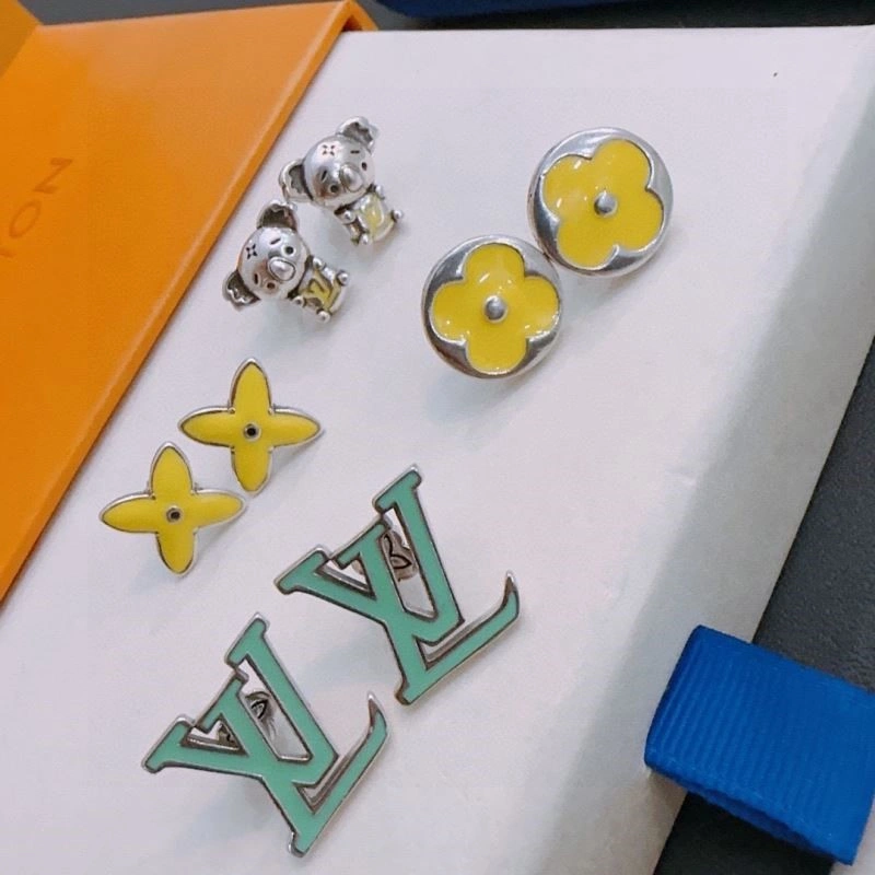 Affordable Louis Vuitton Earrings 249407