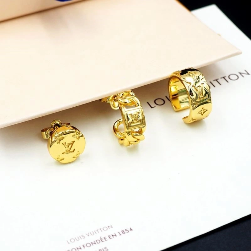 TechFriendly Louis Vuitton Earrings 249401