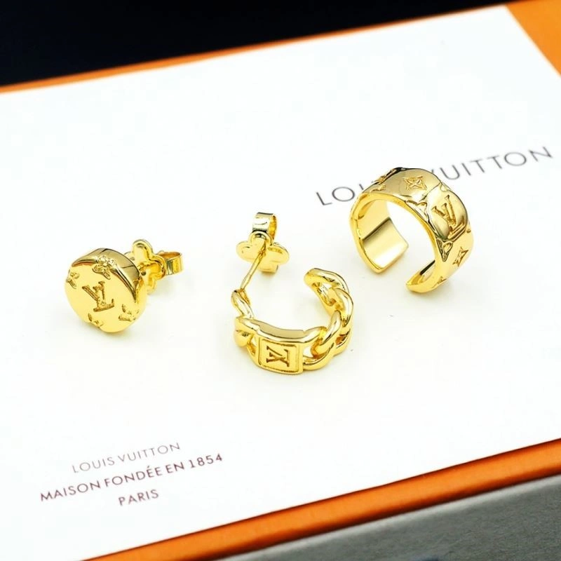 TechFriendly Louis Vuitton Earrings 249401