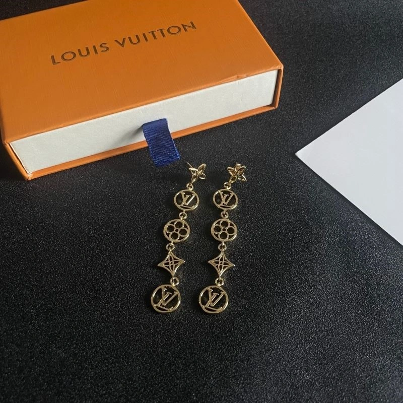 Minimalist Louis Vuitton Earrings 249405