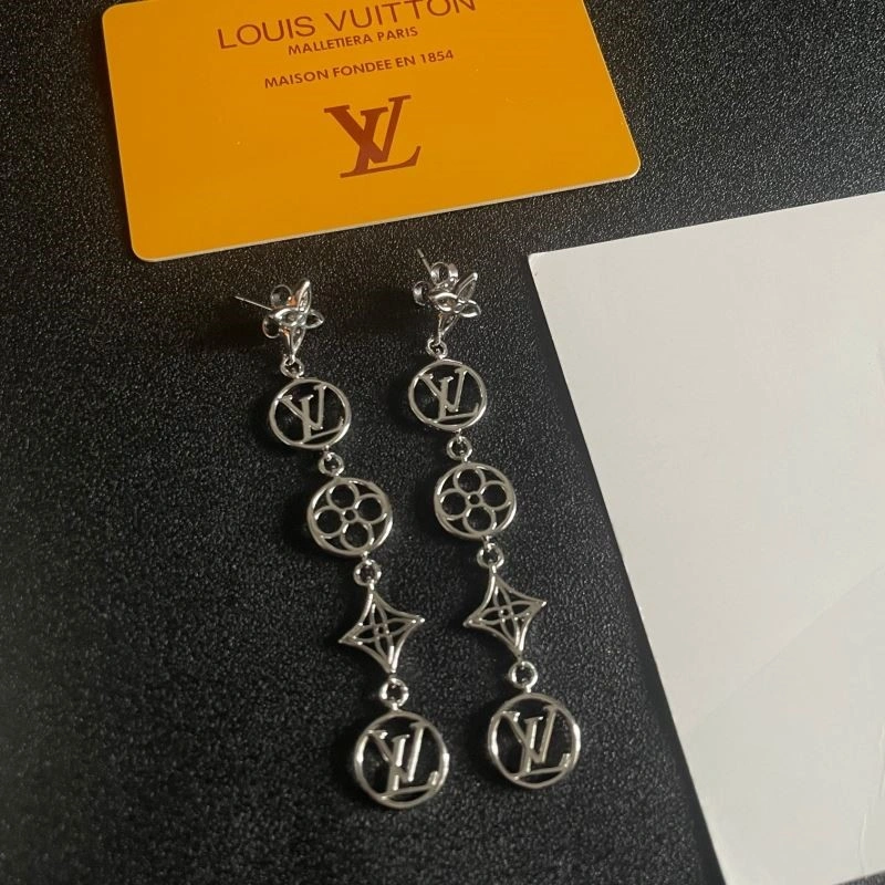 Louis Vuitton Earrings FashionForward 249404