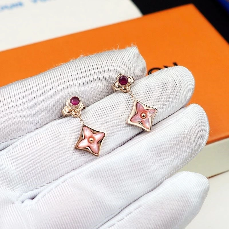 Louis Vuitton Earrings OnTrend 249414