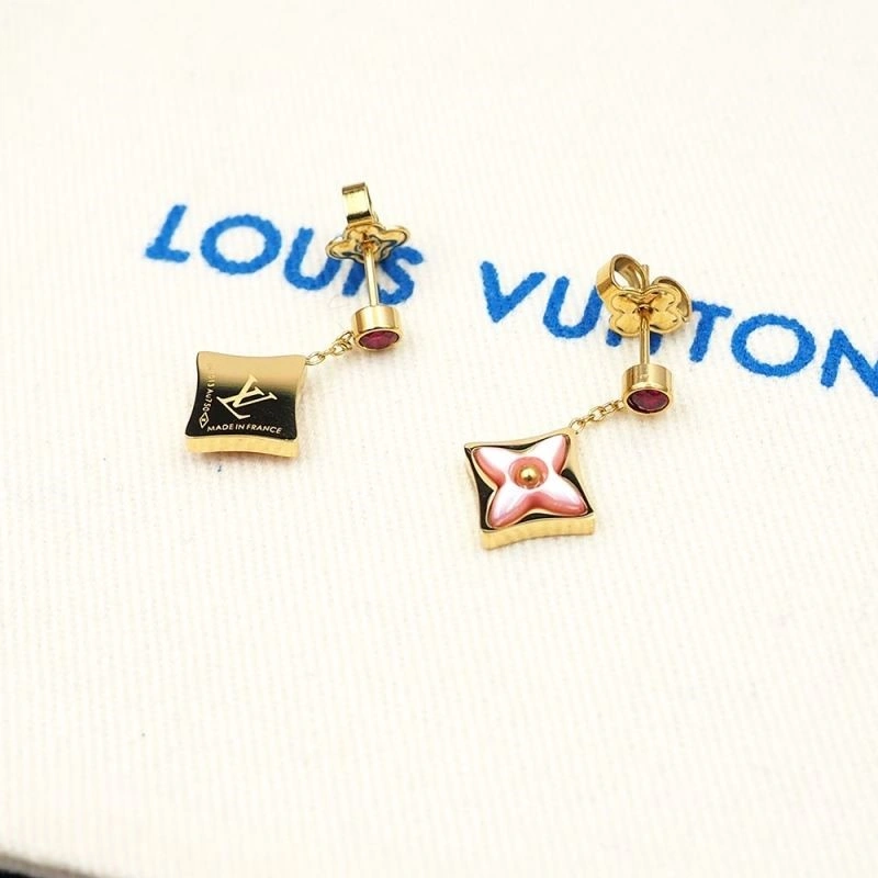 Functional Louis Vuitton Earrings 249409