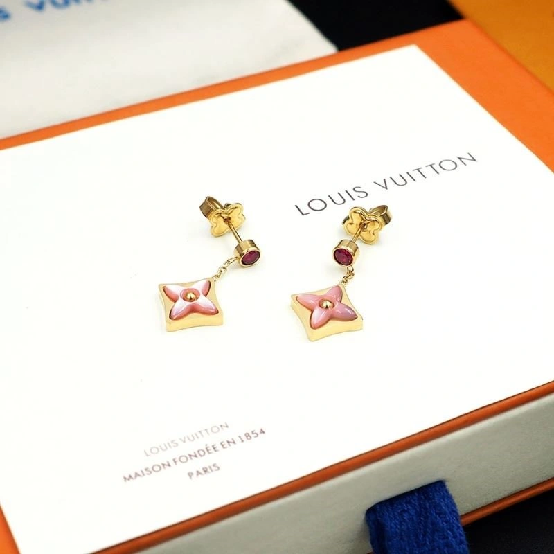 Functional Louis Vuitton Earrings 249409