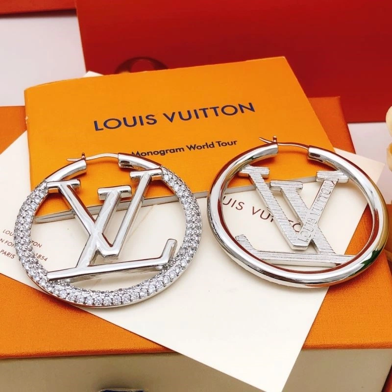 Flexible Louis Vuitton Earrings 249077