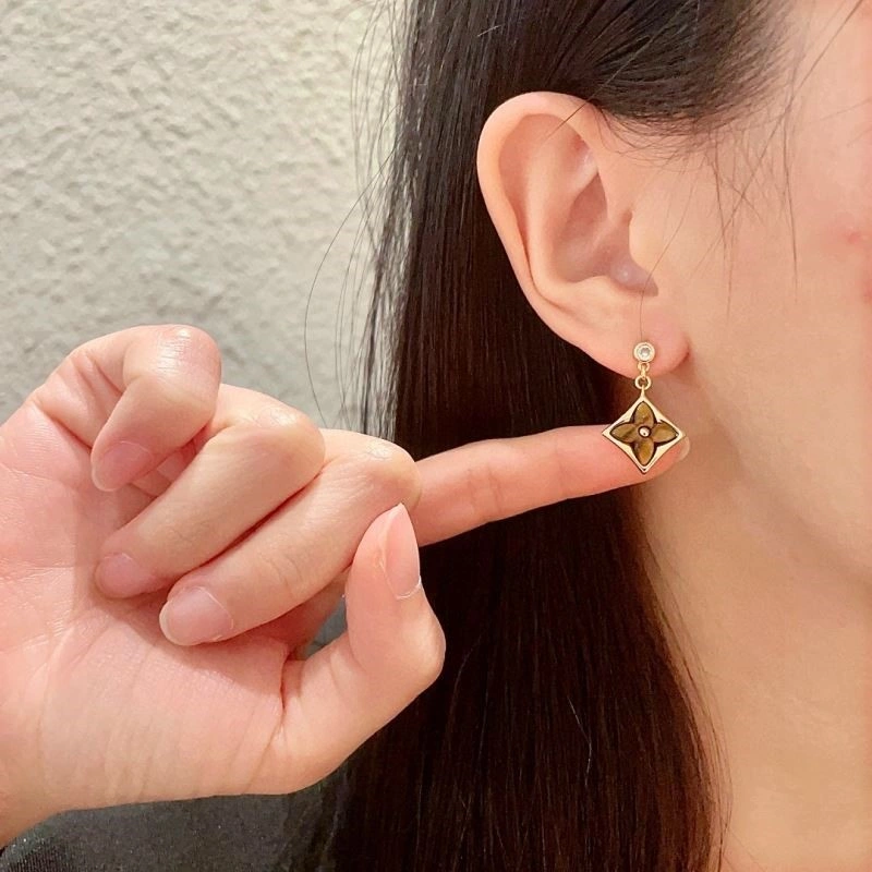 Louis Vuitton Earrings Supportive 249090