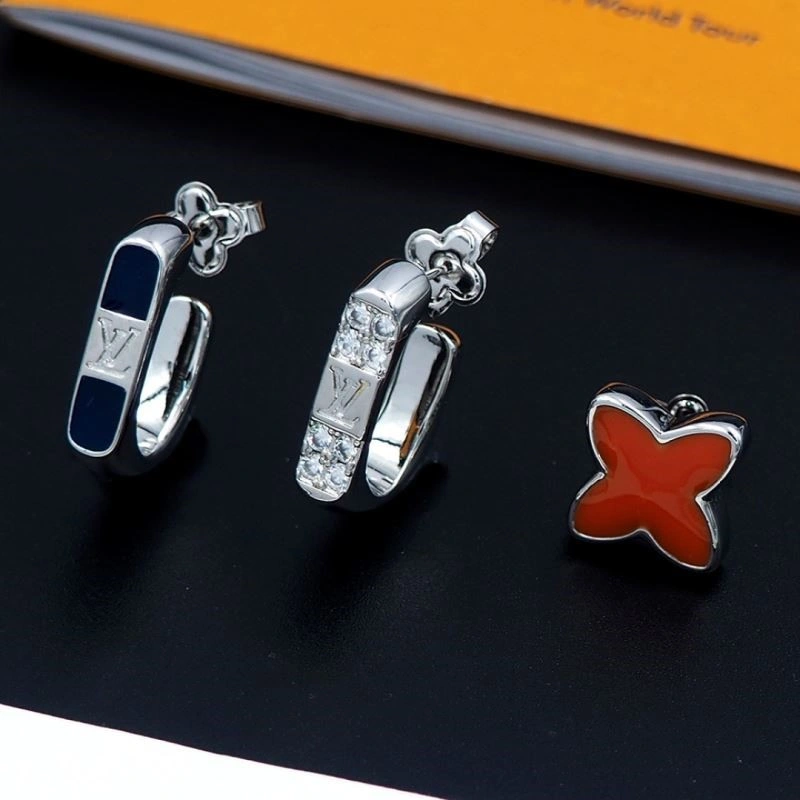 Tailored Louis Vuitton Earrings 249064