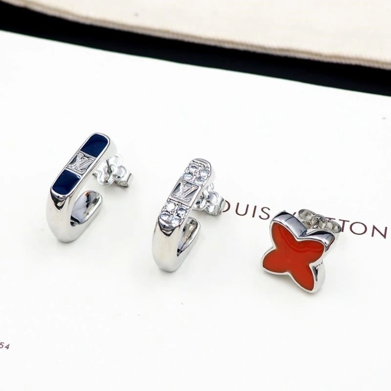 Tailored Louis Vuitton Earrings 249064