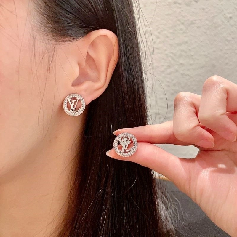Durable Louis Vuitton Earrings 249060