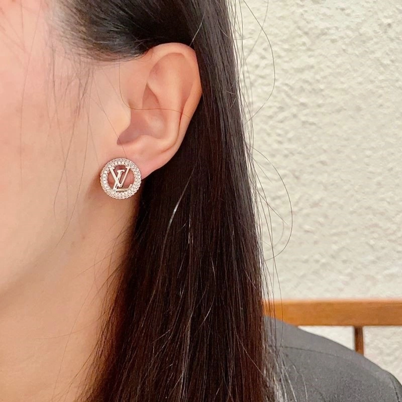 Durable Louis Vuitton Earrings 249060