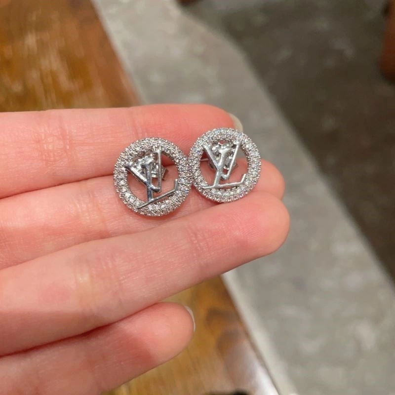 Durable Louis Vuitton Earrings 249060