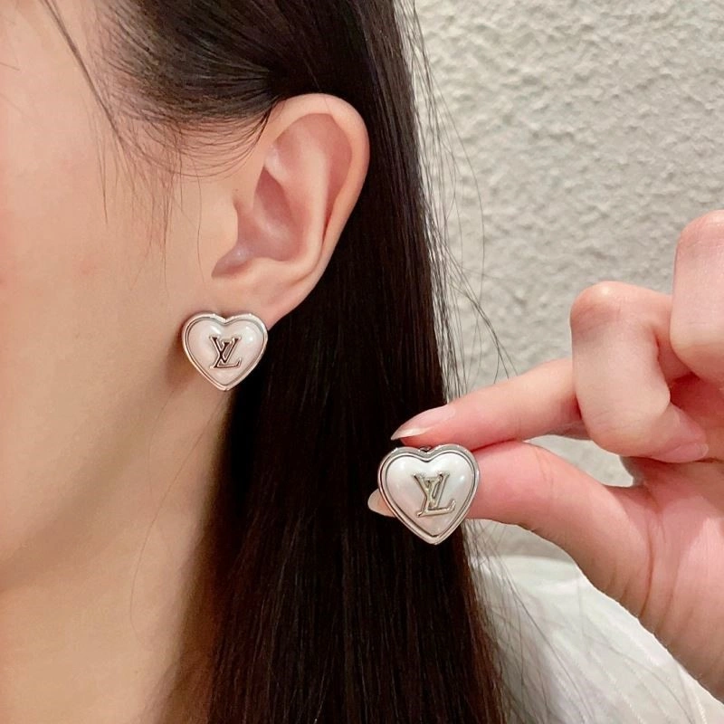 Louis Vuitton Earrings GoodFit 249059