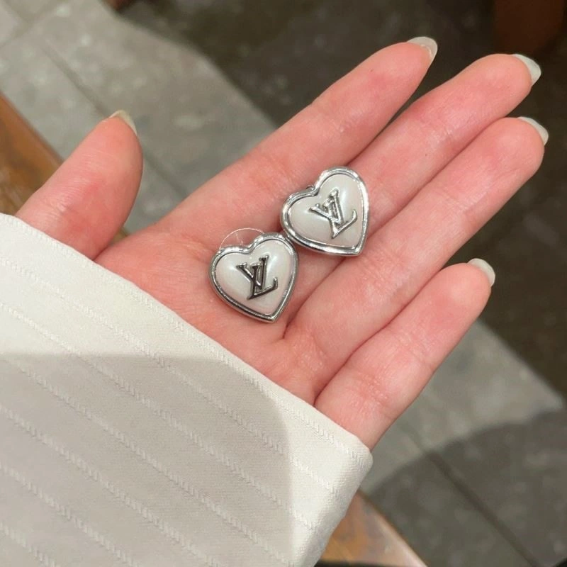 Louis Vuitton Earrings GoodFit 249059