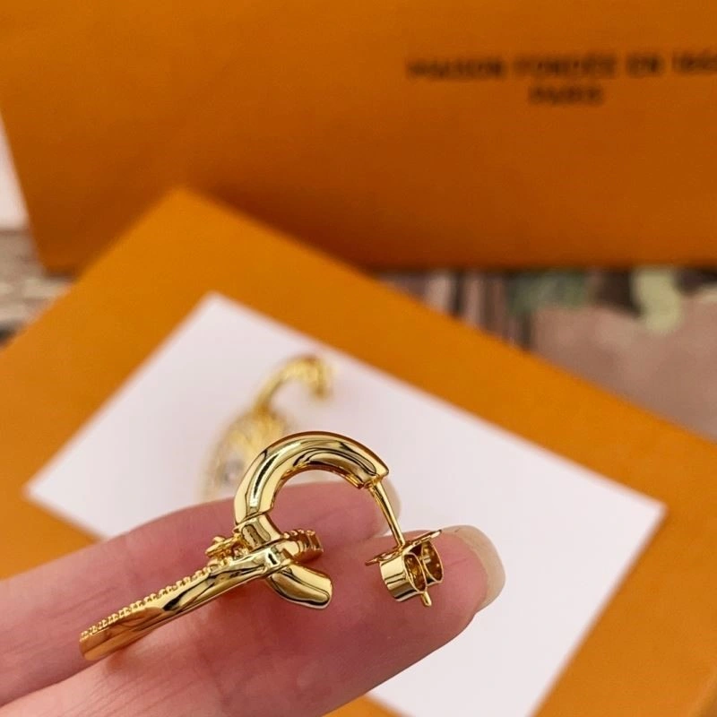 Sophisticated Louis Vuitton Earrings 249050
