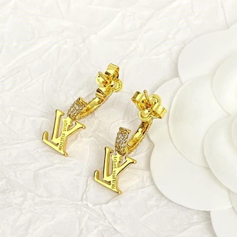 ModernLook Louis Vuitton Earrings 249036