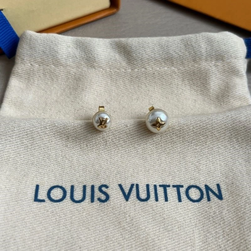 Fashionable Louis Vuitton Earrings 249047
