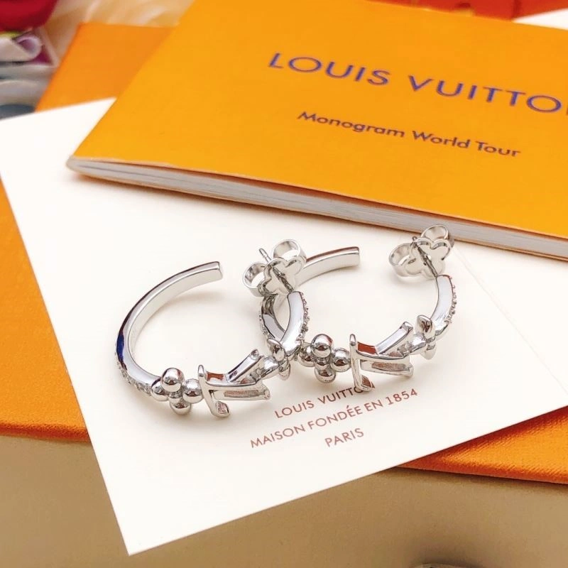 Attractive Louis Vuitton Earrings 249032