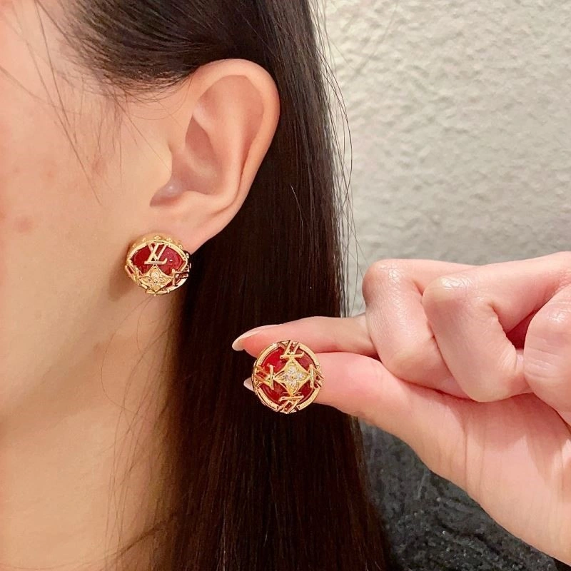 Louis Vuitton Earrings Modern 249016