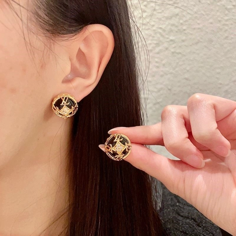 Durable Louis Vuitton Earrings 249014