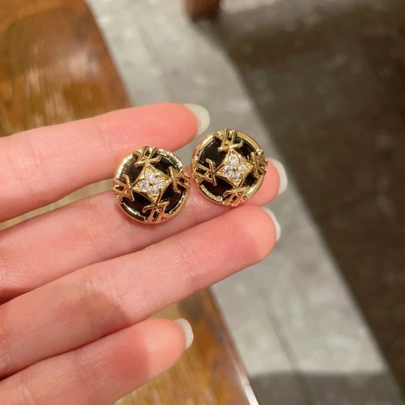 Durable Louis Vuitton Earrings 249014