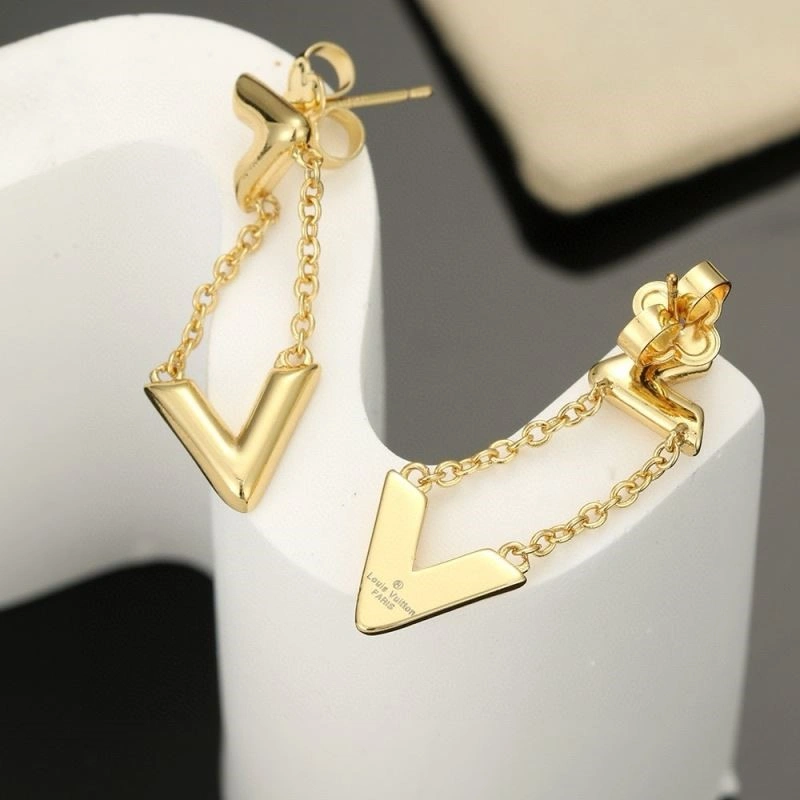 Cozy Louis Vuitton Earrings 249010