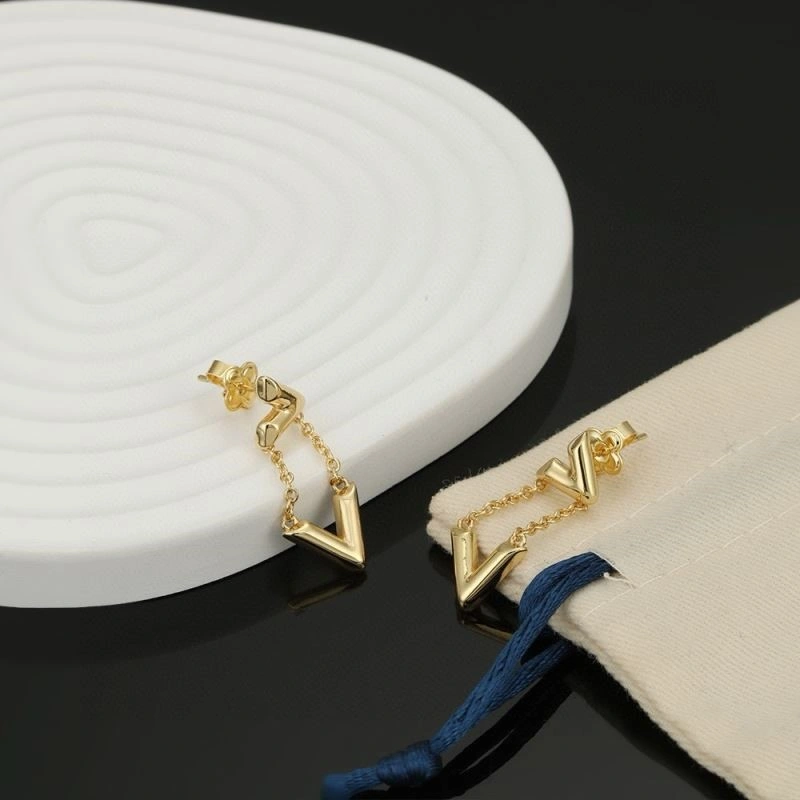 Cozy Louis Vuitton Earrings 249010