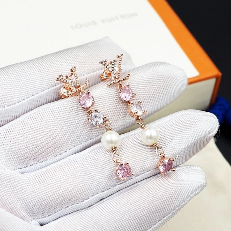 Lightweight Louis Vuitton Earrings 249001