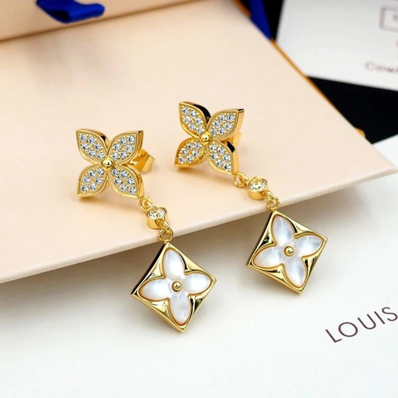 Louis Vuitton Earrings Durable 248671