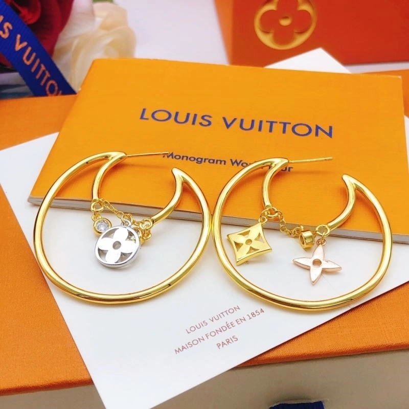 Lightweight Louis Vuitton Earrings 248647