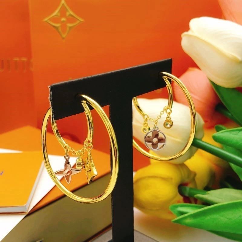 Lightweight Louis Vuitton Earrings 248647