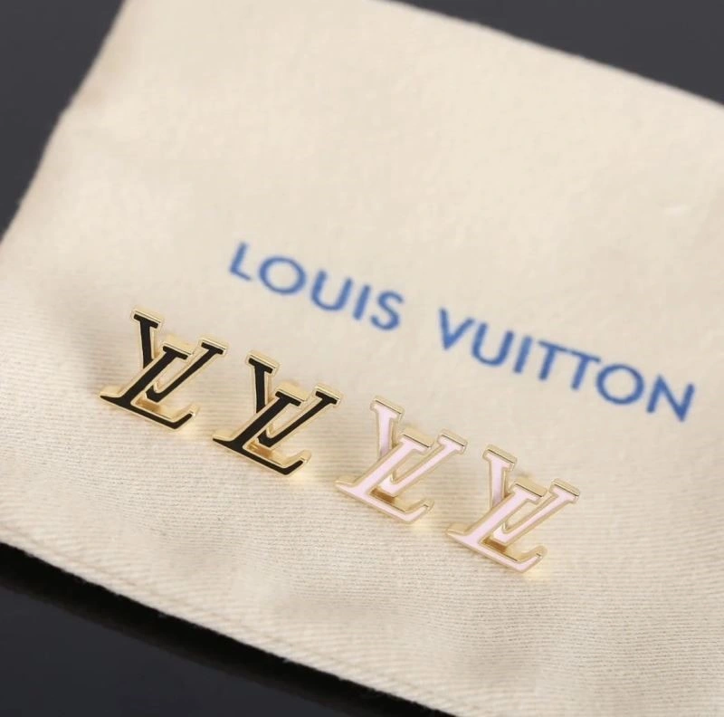 Louis Vuitton Earrings Attractive 248672